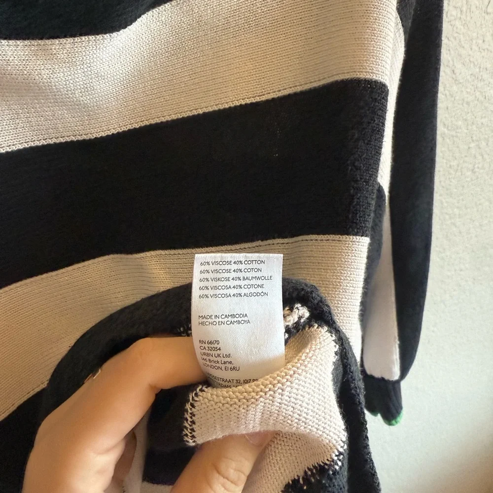 Maeve Anthropologie Slouchy Boatneck Black & White Striped Sweater Green Touch - Picture 7 of 10